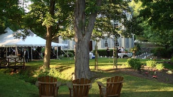 Área de parrilladas y picnic