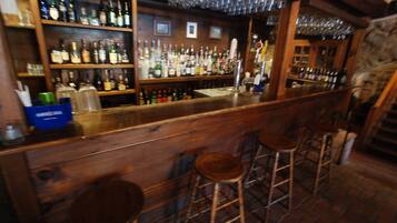 Bar (en la propiedad)