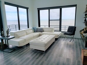 华丽独立别墅, 5 间卧室, 使用泳池, 海洋景观 (Ocean Front) | 客房景观