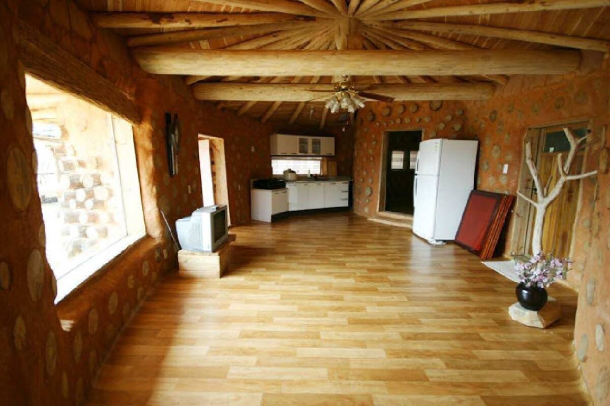 Traditional House, 2 Bedrooms (22 PY Ondol: Ma Yi San) | Living area | TV