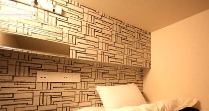 Hotel Cabin Style – Caters to Men