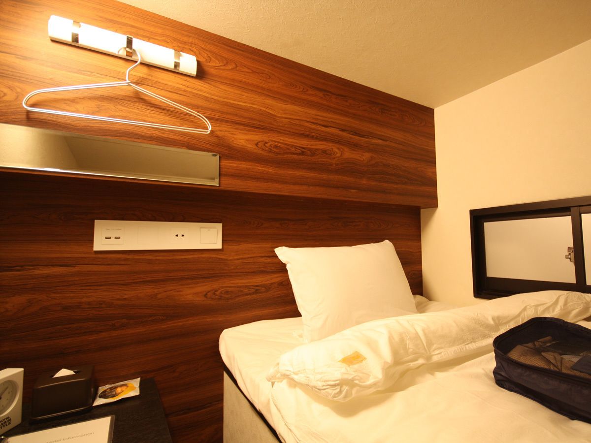 Lower Cabin Room, Men Only | Free WiFi