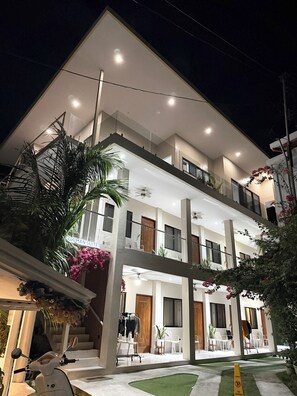 Fachada de la propiedad