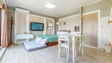 Blackout drapes, iron/ironing board, free WiFi