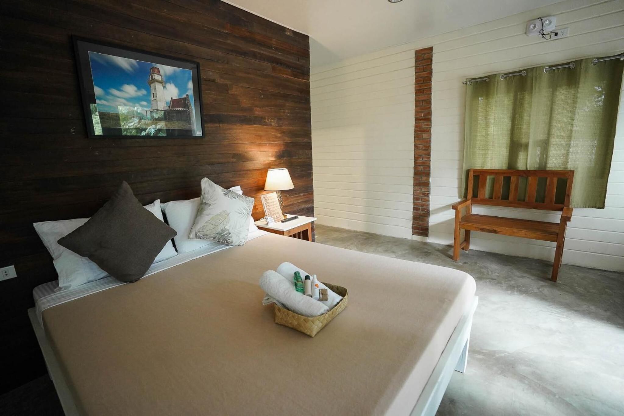 Soundproofing, bed sheets, wheelchair access