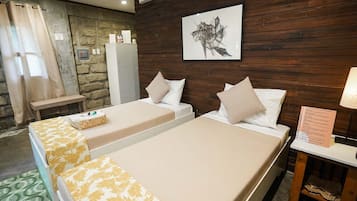 Habitación con 2 camas individuales | Insonorización, ropa de cama y acceso para silla de ruedas