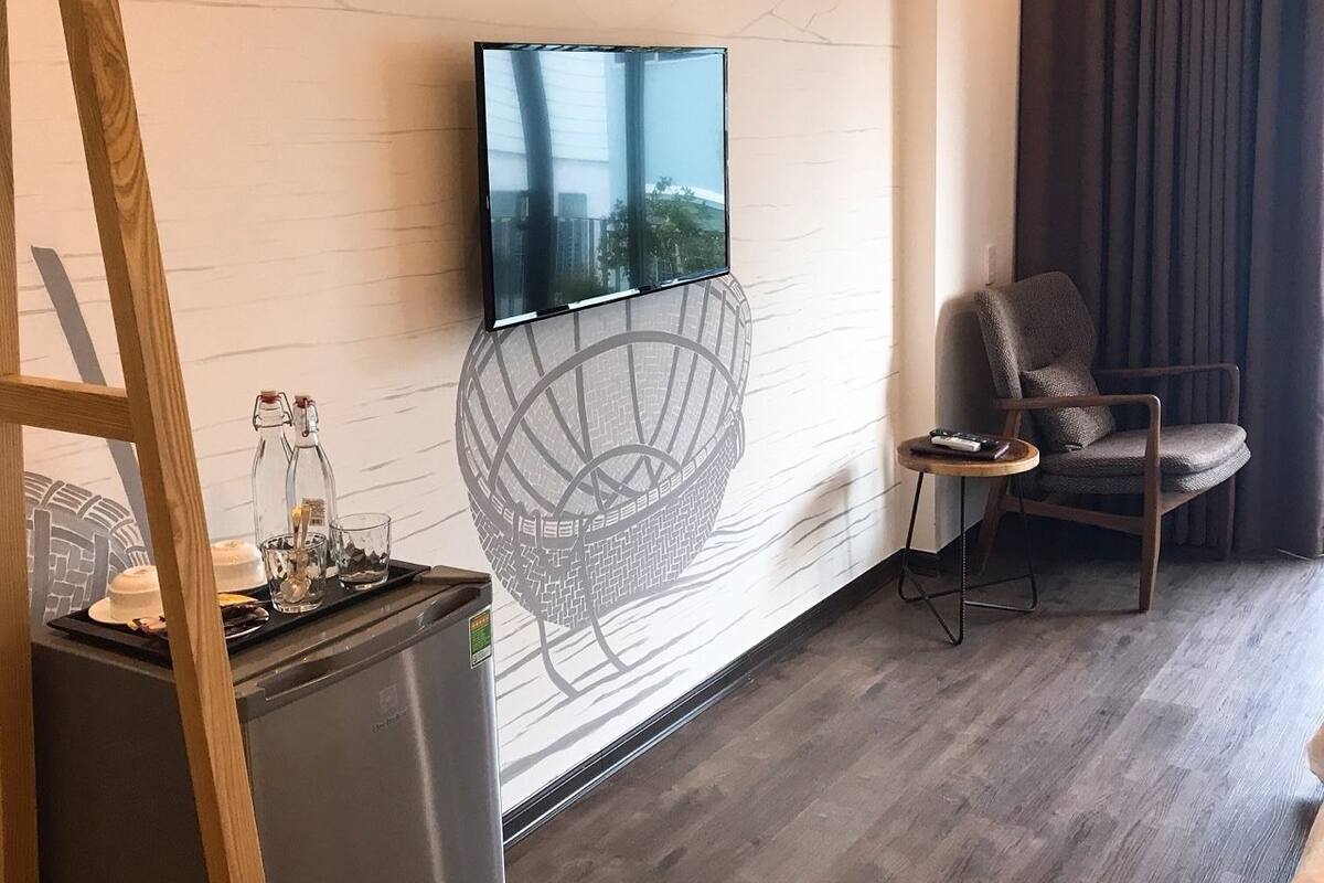 Romantic Studio | In-room safe, individually decorated, individually furnished, desk