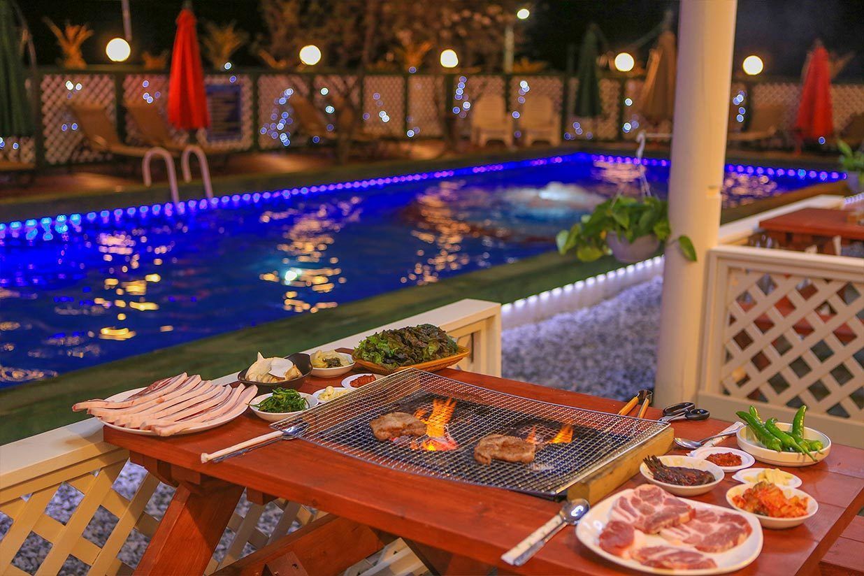 Chambre (A) | Terrasse/Patio