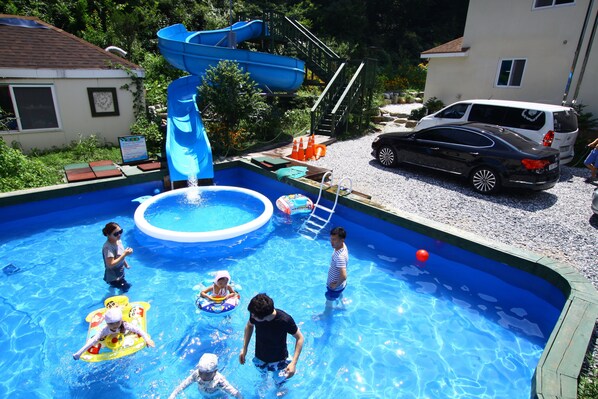 Pool - Amitie Pension (Jeongseon)