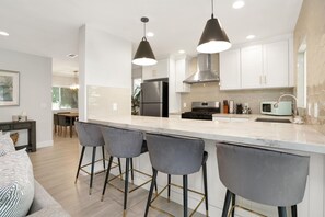 Fridge, microwave, oven, stovetop - Clean & Modern 3BR Retreat • Only 5 Mi to Disney (Fullerton)