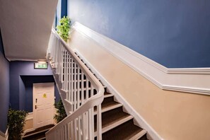 Interior - Eyre View Suites - Apt #1 - Sleeps 2 (Galway City)