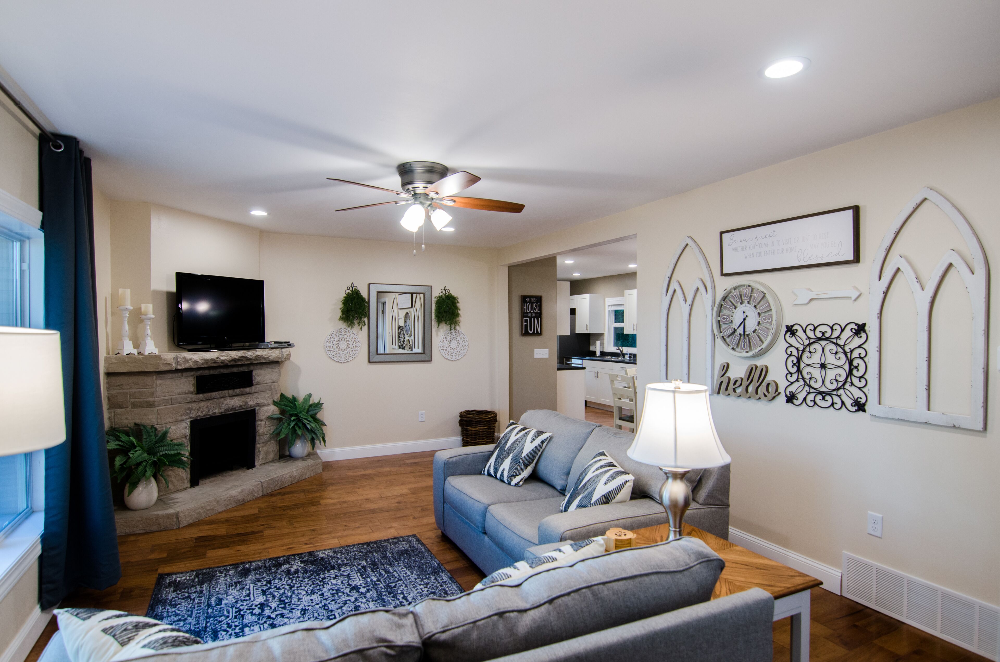 Smart TV y reproductor de DVD 