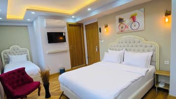 Classic Triple Room | Premium bedding, down comforters, free minibar items, in-room safe