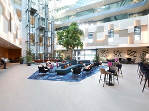 2 bars/lounges, tapas bar