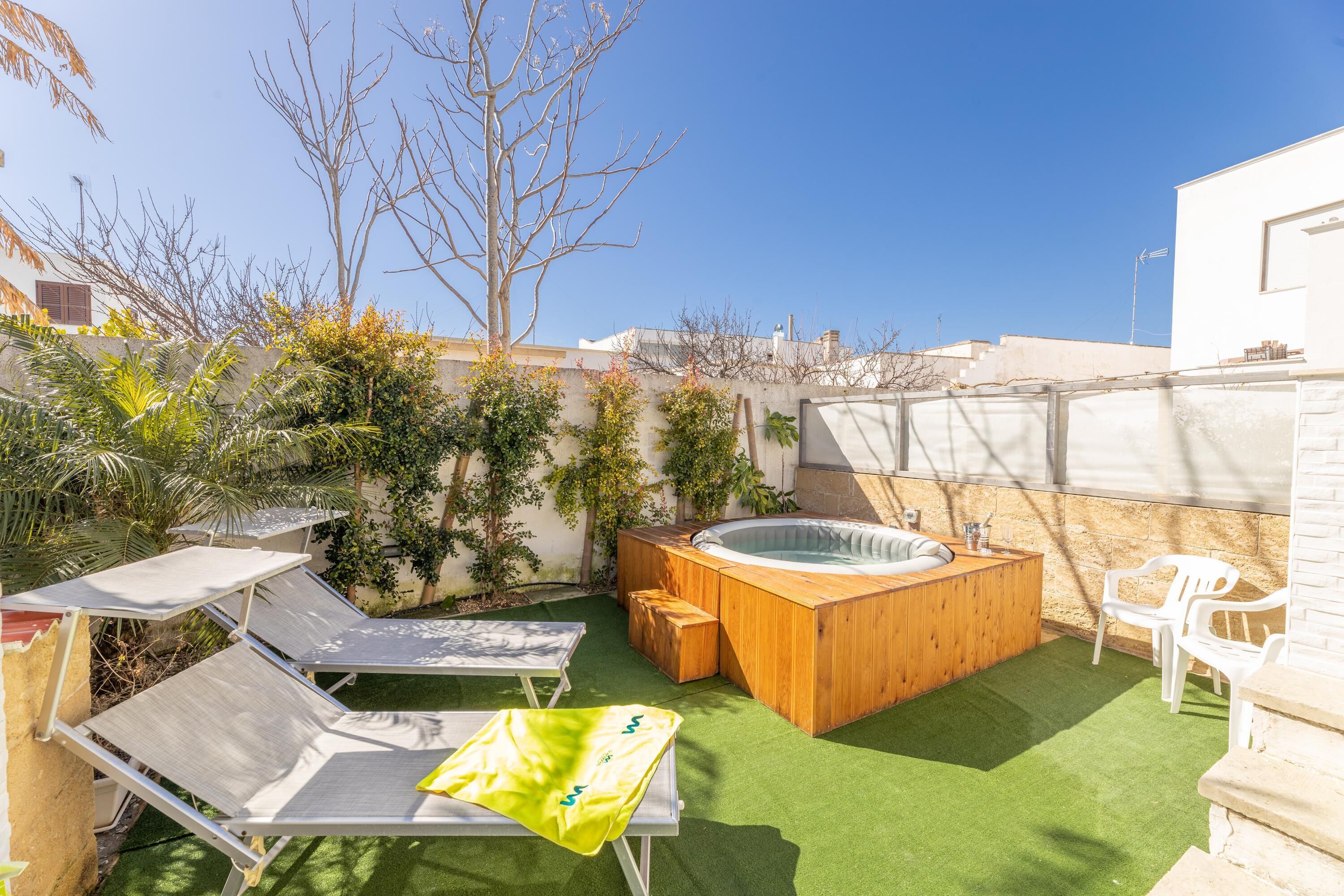 Bain à remous extérieur