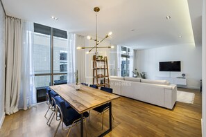 Family Apartment, 2 Bedrooms, Balcony, City View | In-room dining