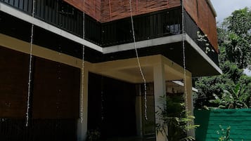 Ngoại thất