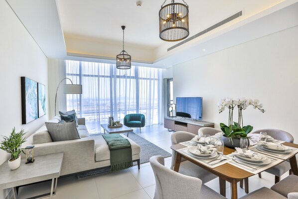 DHH - 2 Beds For The Price of 1 Bed Mada Residences Downtown | Living room