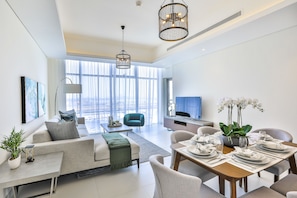 DHH - 2 Beds For The Price of 1 Bed Mada Residences Downtown | Soggiorno | TV