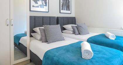 Tudors eSuites Birmingham Townhouse for Contractors