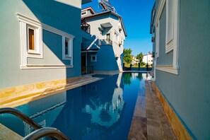 Seasonal outdoor pool - Akropolis Medusa Otel (Serik)