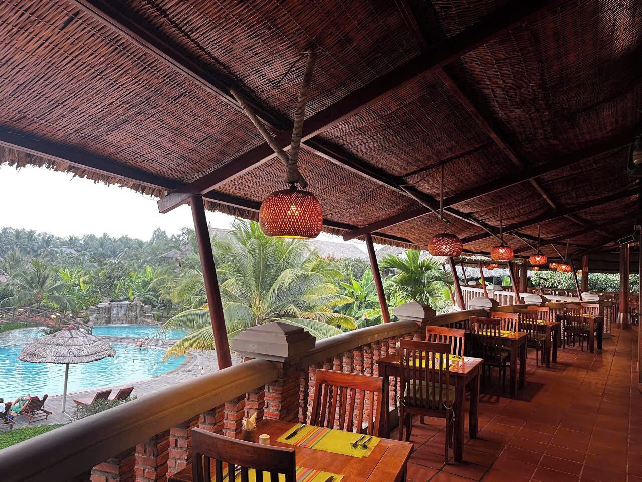 Frühstück, Mittagessen, Abendessen, lokale und internationale Küche 