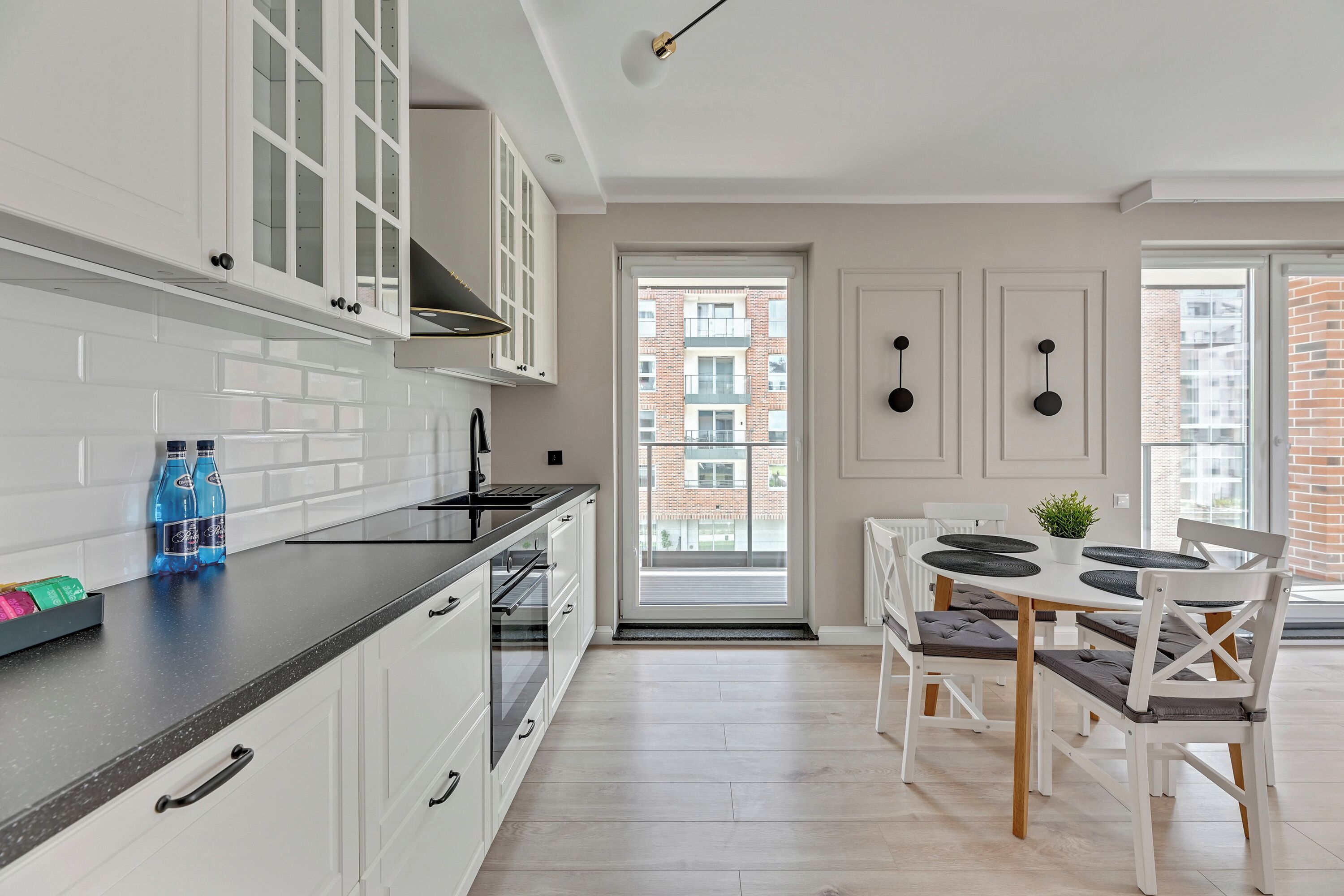 舒適公寓 | 低過敏寢具、獨特裝潢、布置獨特、筆電工作空間