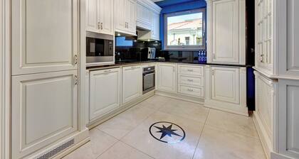 Waterlane Riverside SPA, Pool & Gym by Downtown Apartments