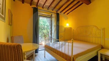 4 bedrooms, Internet, bed sheets