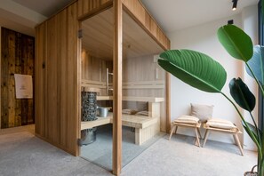 Sauna y tina de hidromasaje