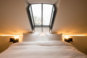 Desk, free cribs/infant beds, free WiFi, bed sheets - B&B Amelhof (Meise)