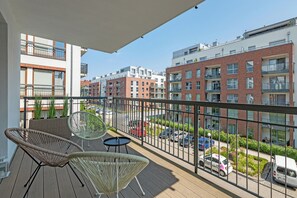 經典公寓, 露台 | 陽台