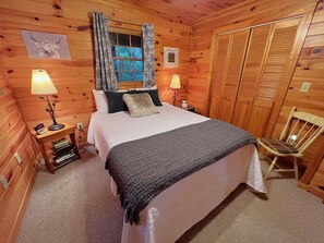 2 makuuhuonetta, Wi-Fi, vuodevaatteet