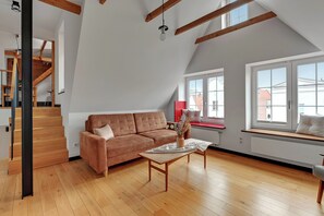 Family Apartment | 2 bedrooms, individually decorated, individually furnished