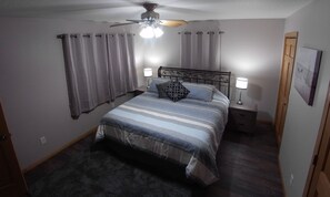 3 habitaciones, cuna de viaje, wifi y ropa de cama 