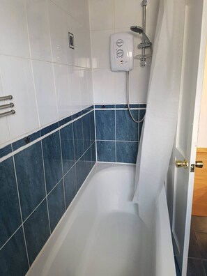 Appartement | Douche de la salle de bain