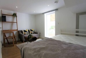 1 chambre, Wi-Fi gratuit, draps fournis