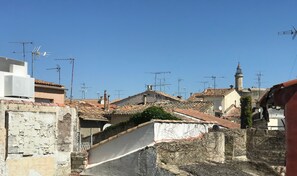 View from property - O 36 Rempart Sud B&B (Aigues-Mortes)