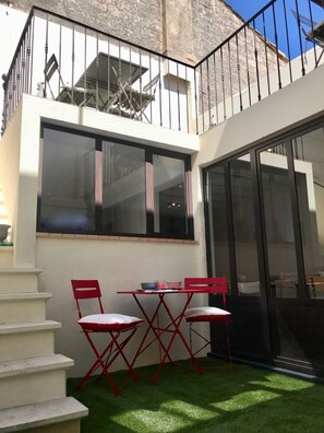 Terrace/patio - O 36 Rempart Sud B&B (Aigues-Mortes)
