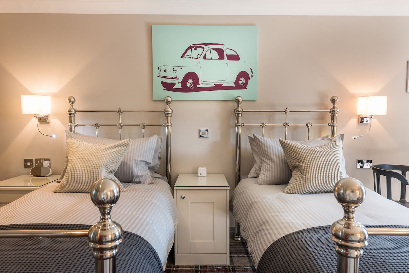 أغطية فراش متميزة وبديكورات فريدة لكل غرفة وطراز فريد لكل وحدة