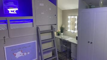 Habitación Deluxe (Hebden) | Ropa de cama de alta calidad y decoración individual