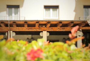 Se sirven almuerzos y cenas