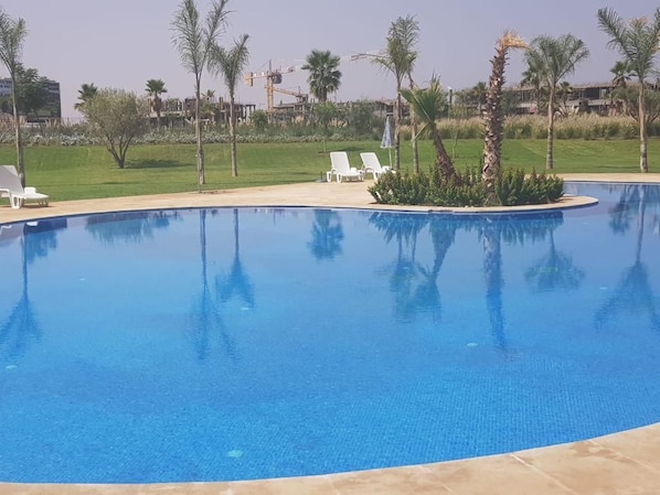 Utomhuspool