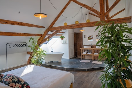 Ropa de cama de alta calidad y decoración individual. La Maison de Souhey