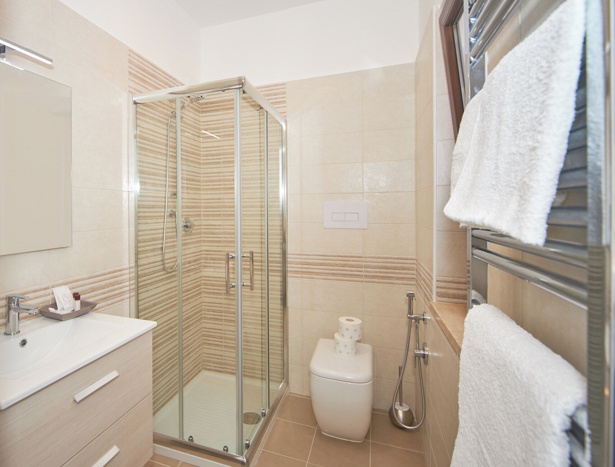 Haartrockner, Handtücher