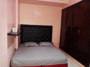 Huoneisto | 2 makuuhuonetta, Wi-Fi, vuodevaatteet