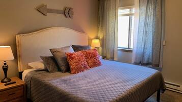2 chambres, Wi-Fi gratuit, draps fournis