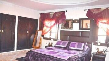 Villa | 3 bedrooms, WiFi, bed sheets