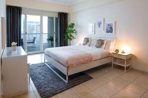 Căn hộ có tầm nhìn toàn cảnh | Trang trí khác biệt, trang bị nội thất với thiết kế riêng biệt 