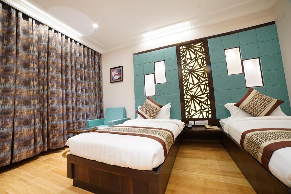 In-room safe, desk, soundproofing, iron/ironing board